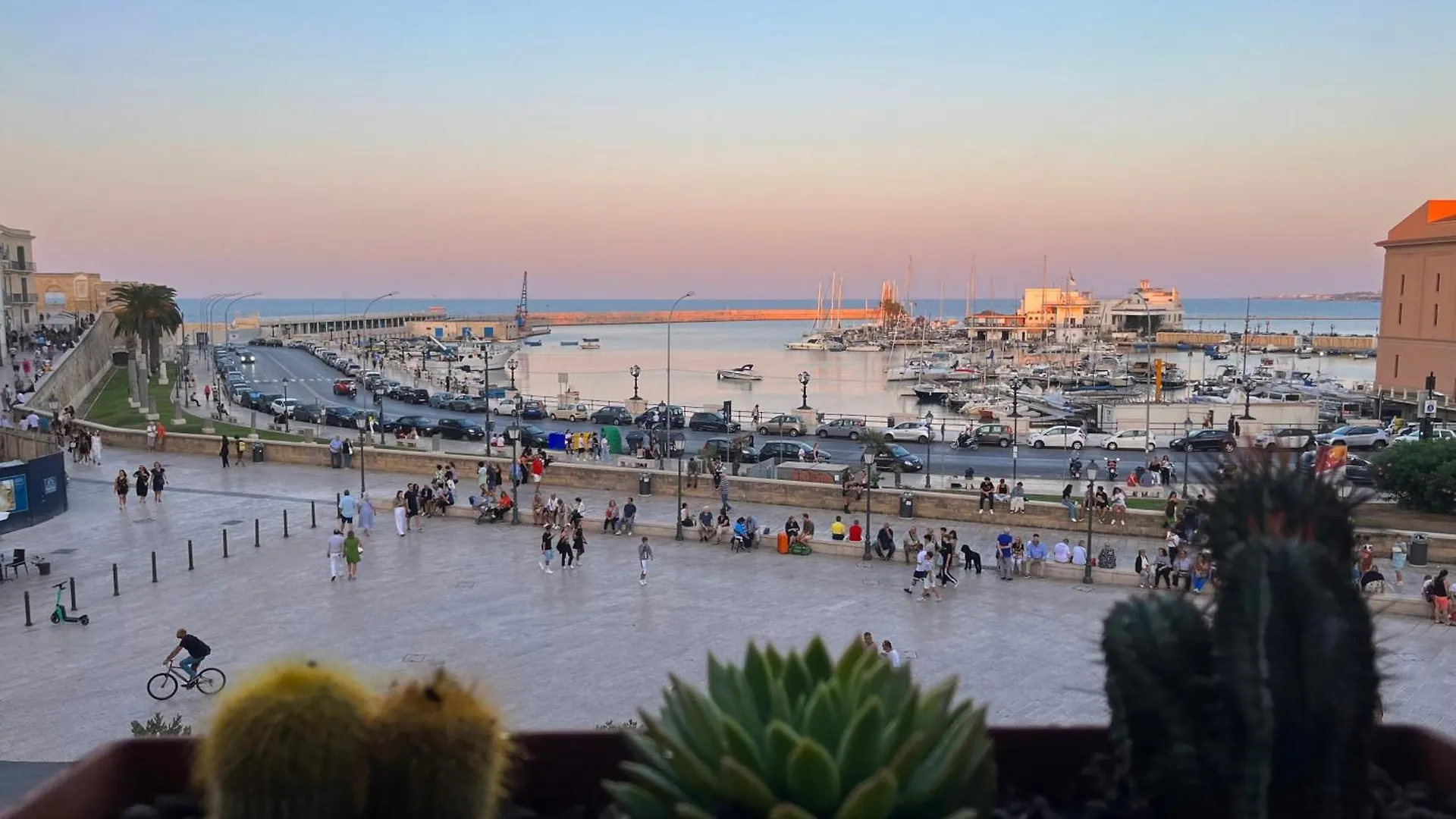 Una Finestra Sul Mare باري