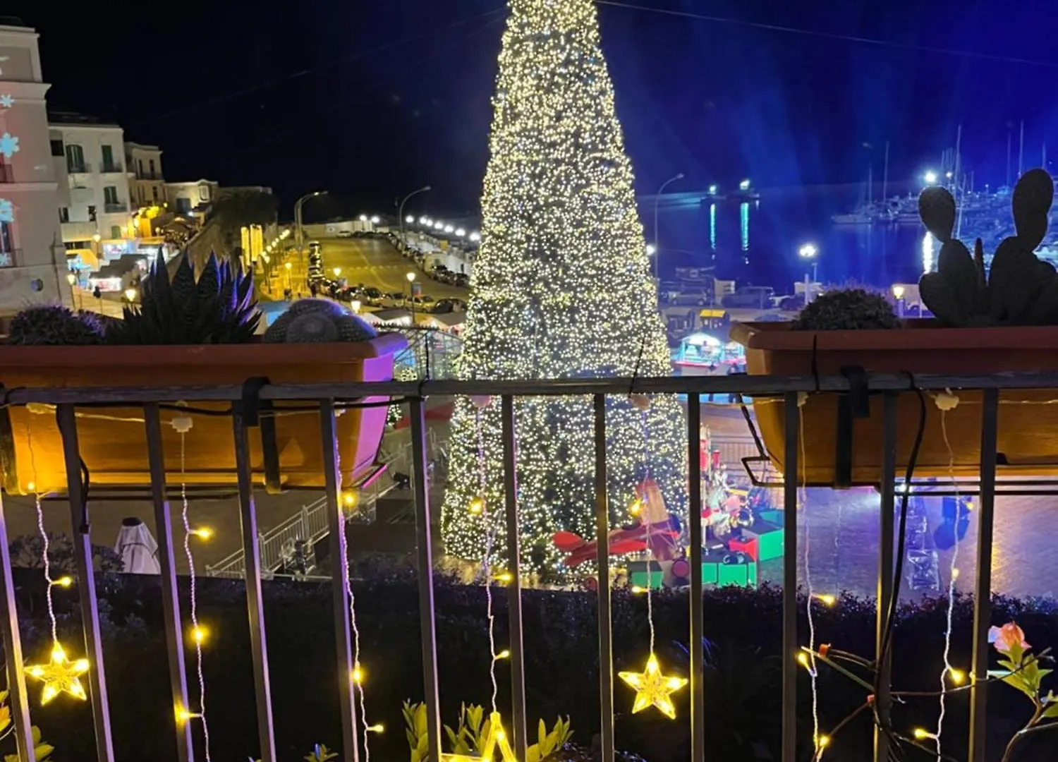 Una Finestra Sul Mare Bari 0*,  Italien